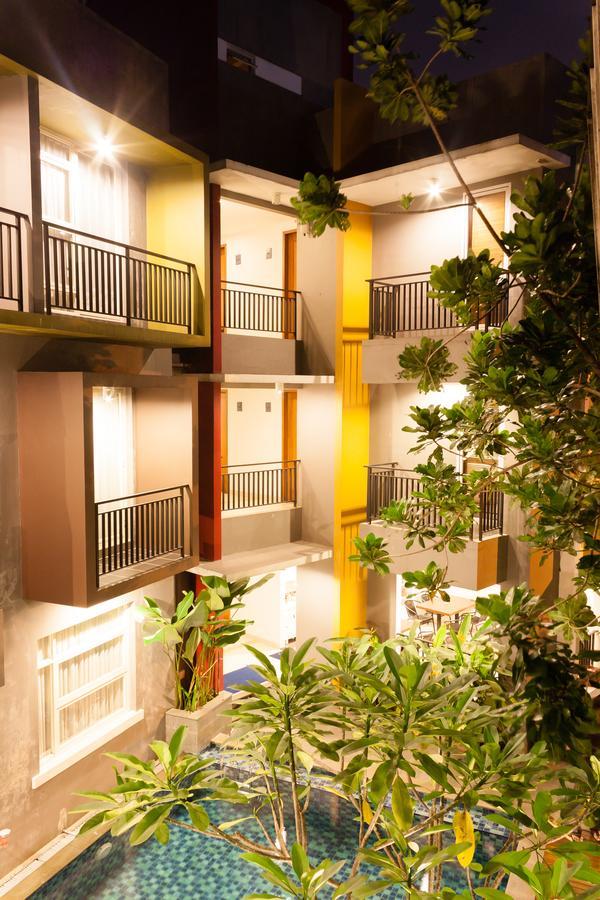 Griya Regato Hotel Giacarta Esterno foto